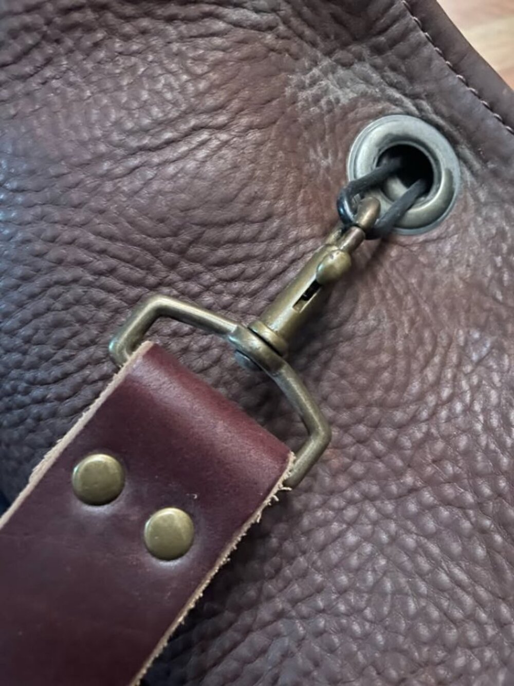 Go Forth Goods Gunnar Military Leather Duffle Bag - Picture 6 of 6